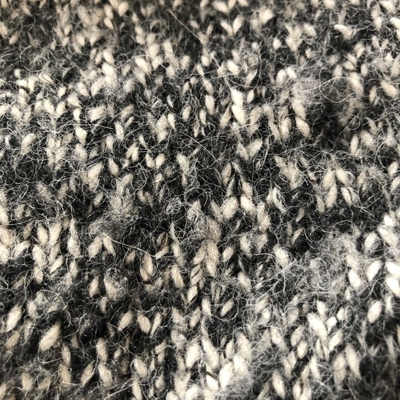 Chunky knit - an essential basic. - Picture 2 of 4